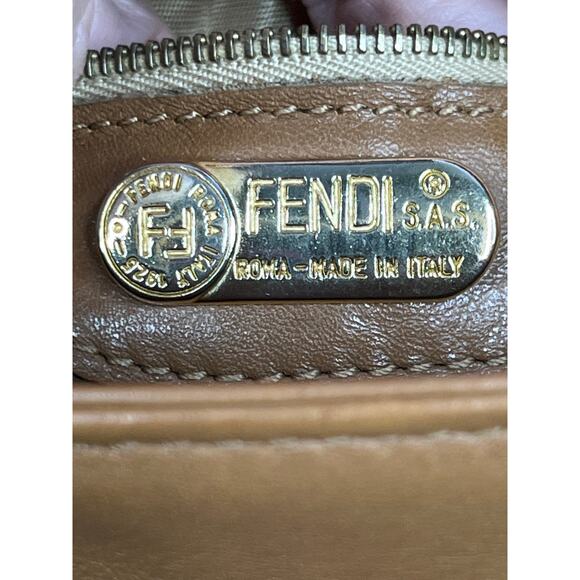 Vintage Fendi S.A.S. Roma Caramel Leather Shoulder Bag with Buckle Flap - Picture 2 of 16